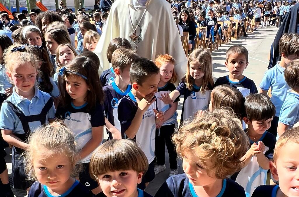 Eucaristía del cole con Don Santos